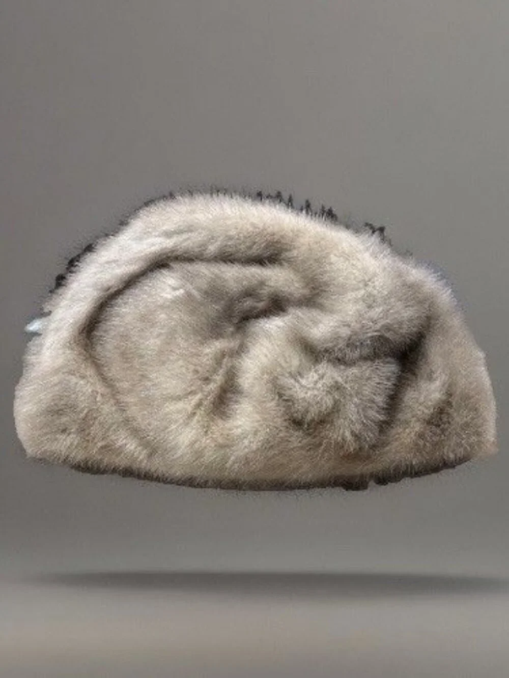 Pollacks Mink Farm Vintage 1960's Blond/Silver Mink Pillbox Fur Hat Exceptional